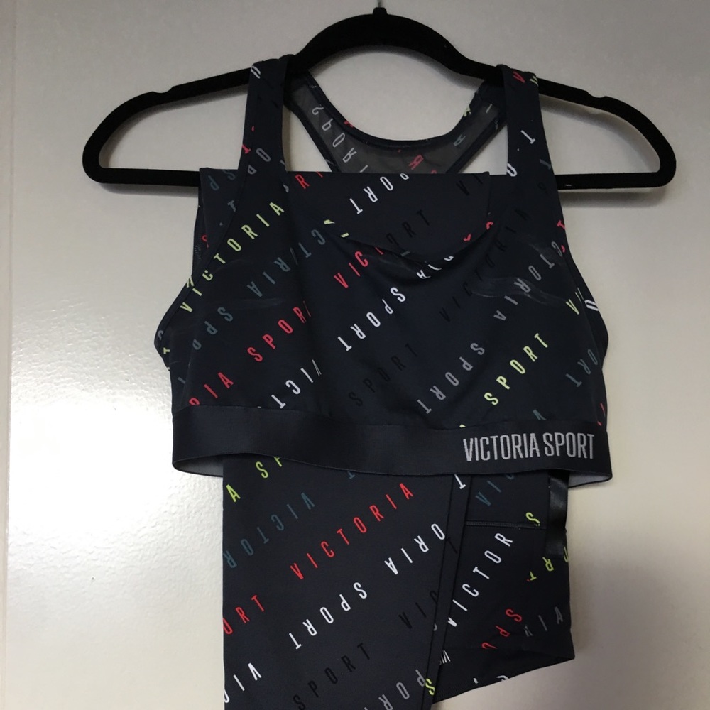 Sports bra/active leggings